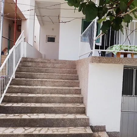 דירה Mandi